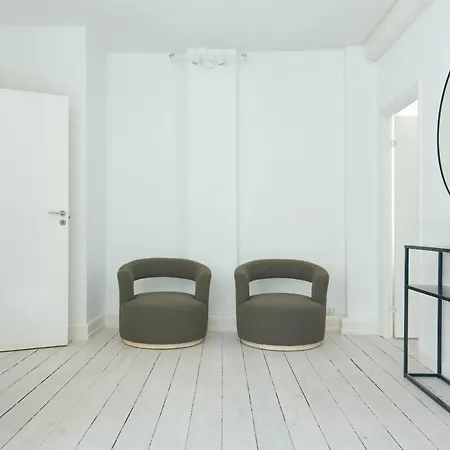 Spacious Centrally Located In Cph's Old Town 哥本哈根