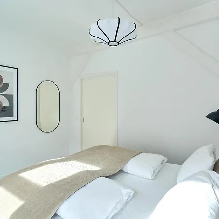 Spacious Centrally Located In Cph's Old Town Appartement